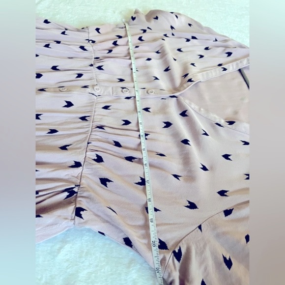 Torrid Midi Challis Sharkbite Shirt Dress size 2X Lavendar Ikat with Chevrons - Picture 8 of 9